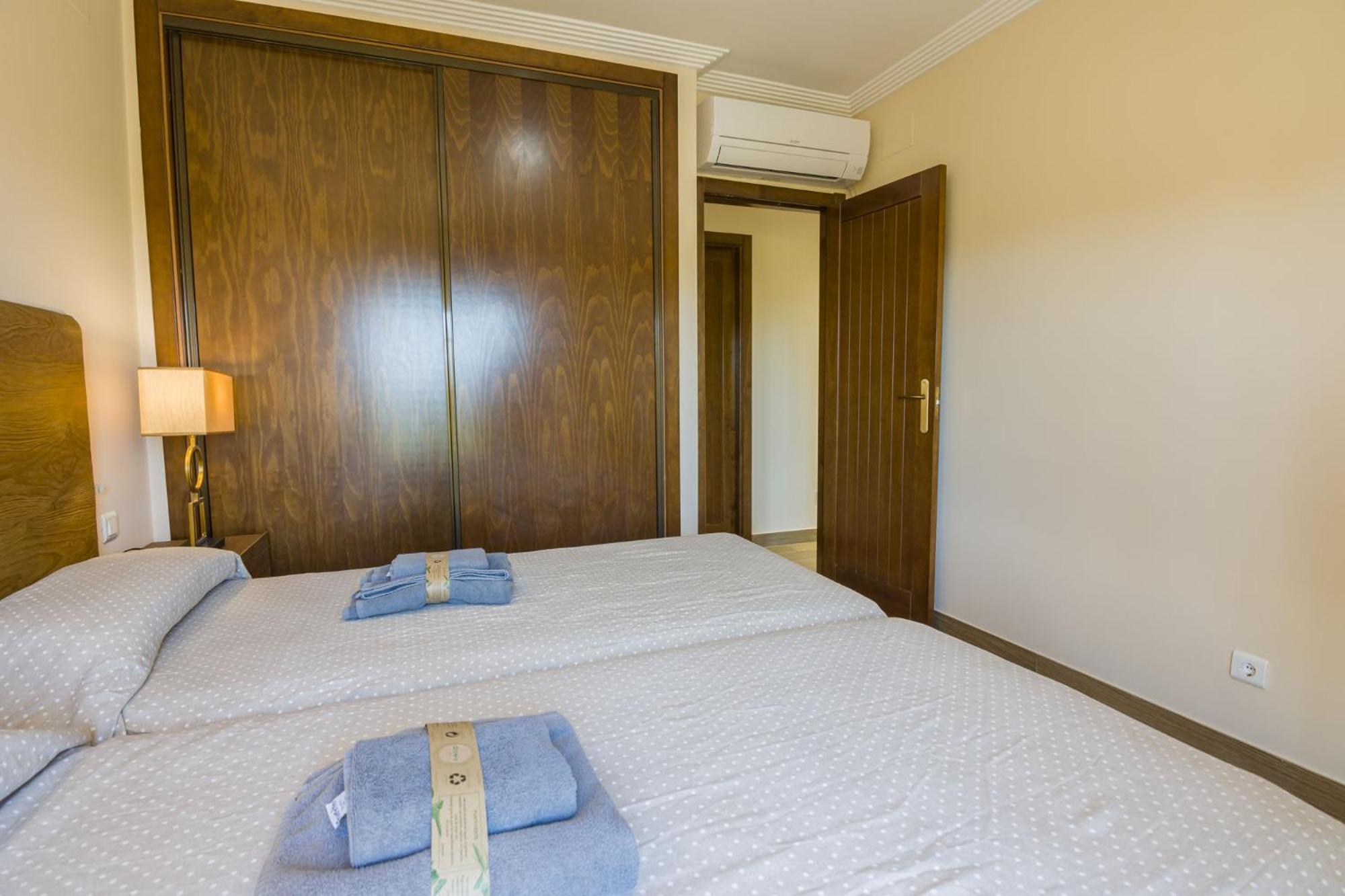 Ferienwohnung Prado Golf By H Isla Canela Zimmer foto